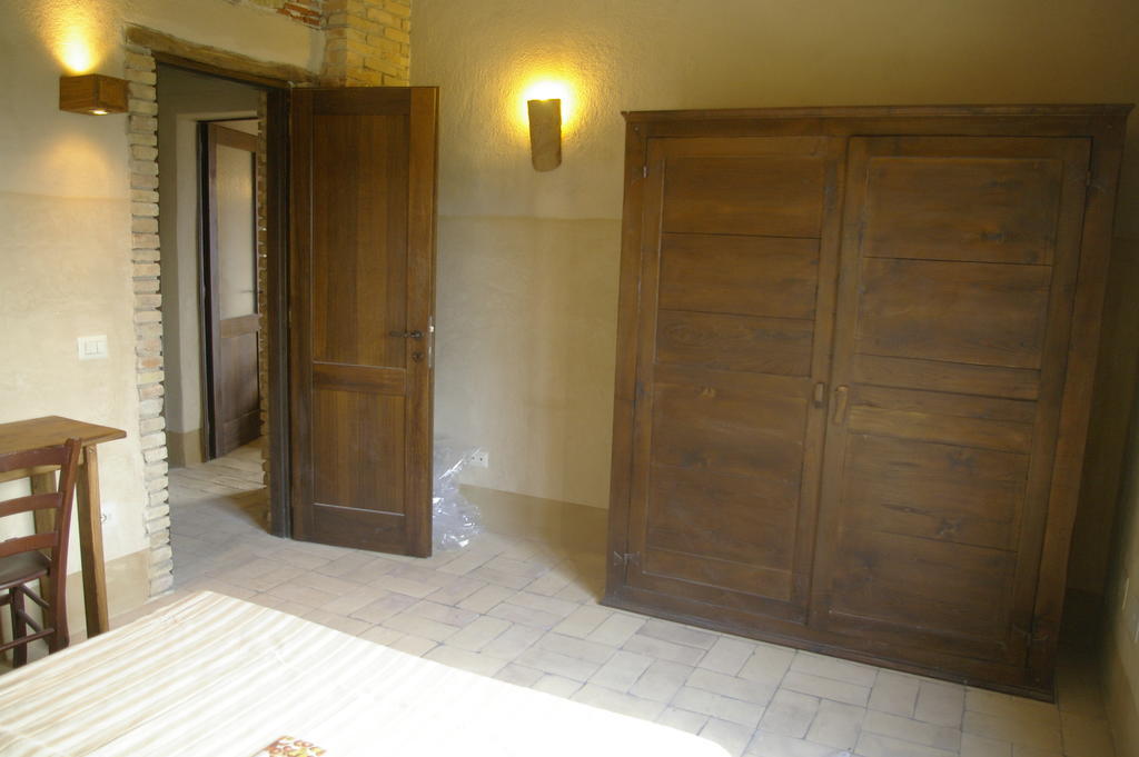 B&B Casale Di Poggioferro Scansano Rom bilde
